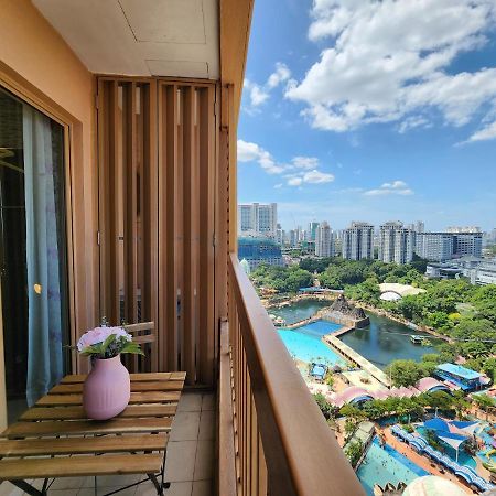 Lagoon View With Balcony 1-5Pax Sunway Resort Netflix Петалинг-Джая Экстерьер фото